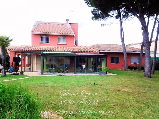 Вилла, Marseillan, Hérault