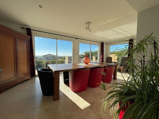 Luxe woning in Autignac, Hérault