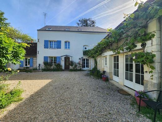 Casa di lusso a Perrusson, Indre-et-Loire