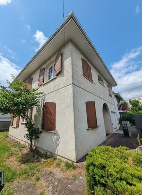 Luxury home in Talence, Gironde
