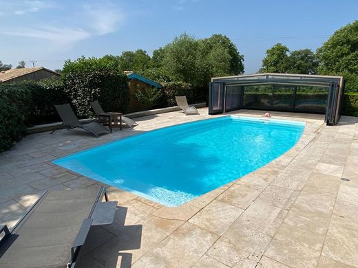Luxury home in Sainte-Terre, Gironde