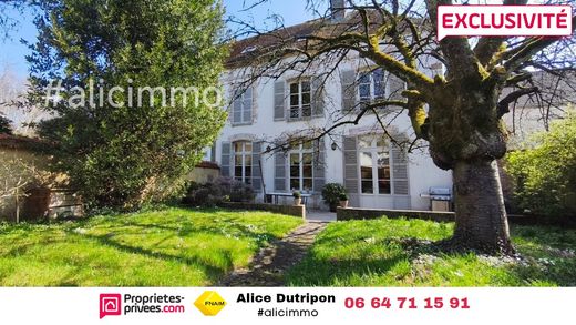 Luxury home in Sézanne, Marne