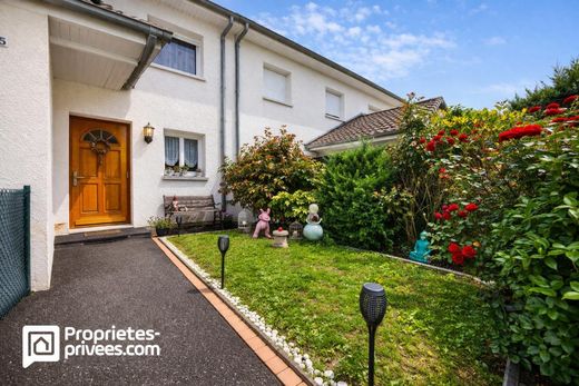 Luxury home in Ornex, Ain