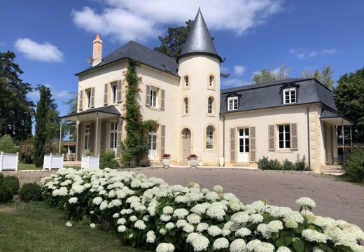 Villa in Sichamps, Nièvre