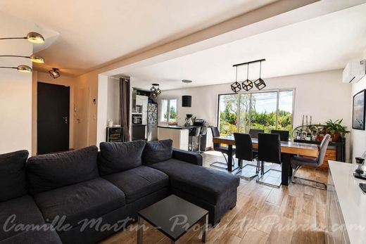 Casa de lujo en Roquebrune-sur-Argens, Var