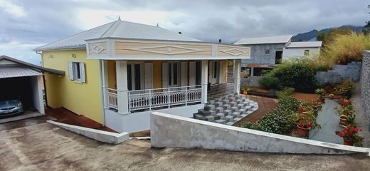 Maison de luxe à Le Tampon, Réunion