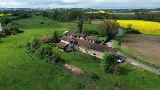 Luxury home in Viriat, Ain