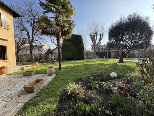 Luxury home in Lyon, Rhône