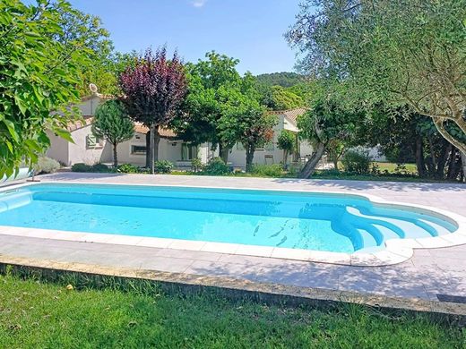 Villa in Le Val, Var