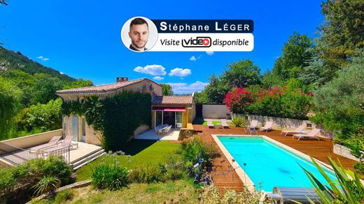 Luxury home in Sauzet, Drôme