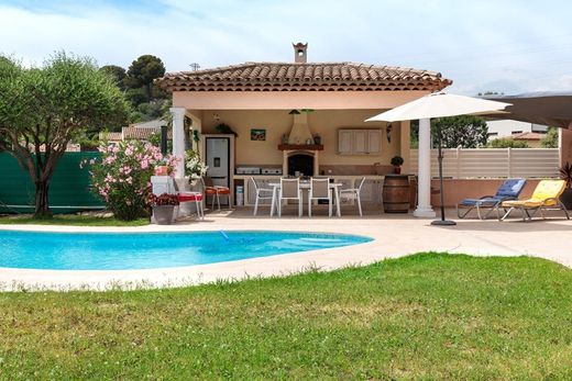 Luxury home in Mouans-Sartoux, Alpes-Maritimes