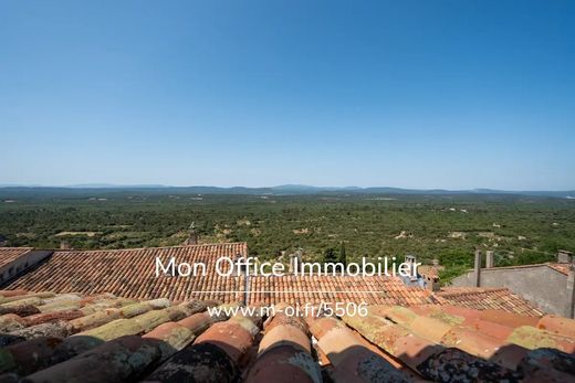 Вилла, Saint-Julien, Var