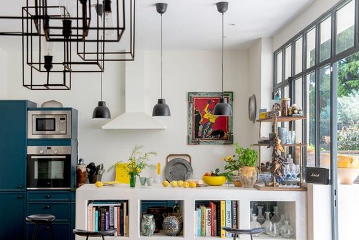 Luxury home in Arles, Bouches-du-Rhône