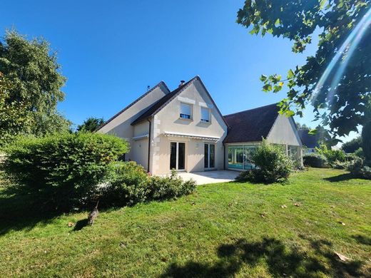 Luxury home in Esvres, Indre and Loire