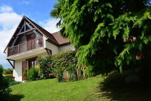 Casa di lusso a Saint-Leu-la-Forêt, Val d'Oise