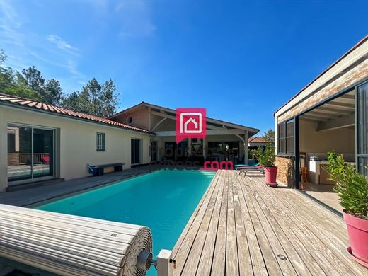 Lüks ev Bazas, Gironde