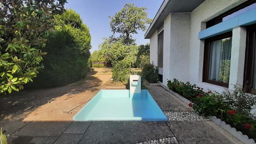 Luxury home in Poitiers, Vienne