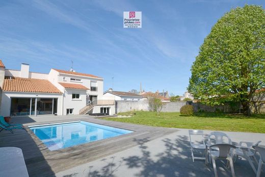 Luxe woning in Luçon, Vendée