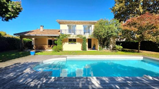 Luxury home in Lanton, Gironde