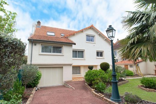 Casa de lujo en Brétigny-sur-Orge, Essonne