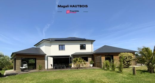 Вилла, Avranches, Manche