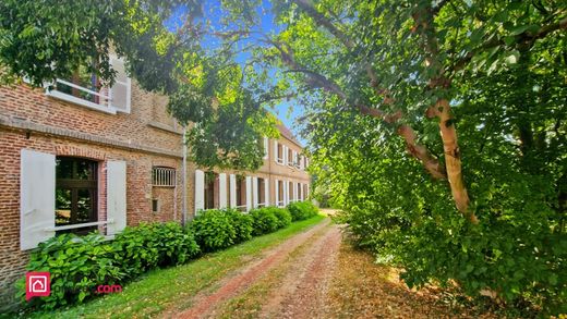 Luxus-Haus in Hesdin, Pas-de-Calais
