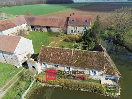 Rural or Farmhouse in Coulommiers, Seine-et-Marne