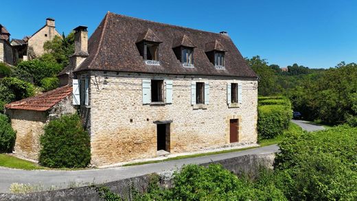 Luxe woning in Saint-Cyprien, Dordogne