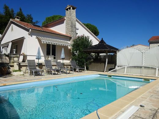 Luxury home in Saint-Hilaire-de-Brethmas, Gard