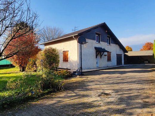 Luxe woning in Villard-Bonnot, Isère