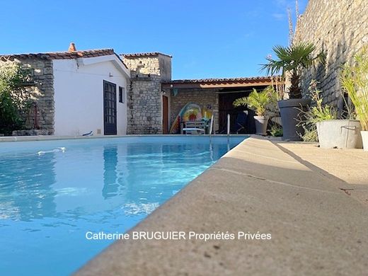 Villa in Esnandes, Charente-Maritime