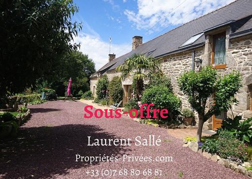 Rural or Farmhouse in Noyal-Muzillac, Morbihan