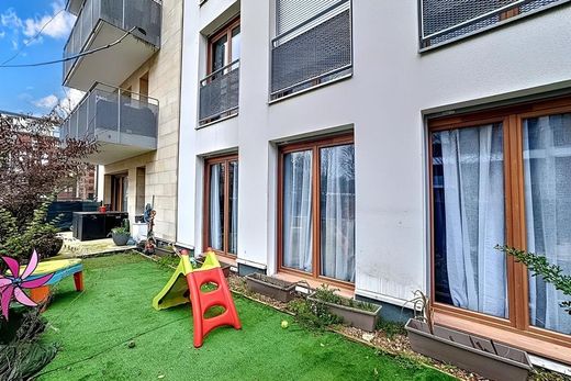 Meudon, Hauts-de-Seineのアパートメント