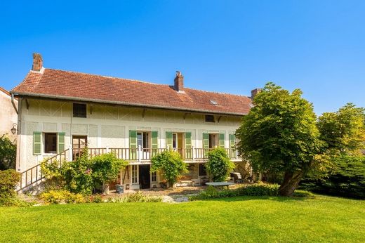 Luxury home in Montalet-le-Bois, Yvelines