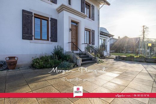 Luxury home in Étrembières, Haute-Savoie