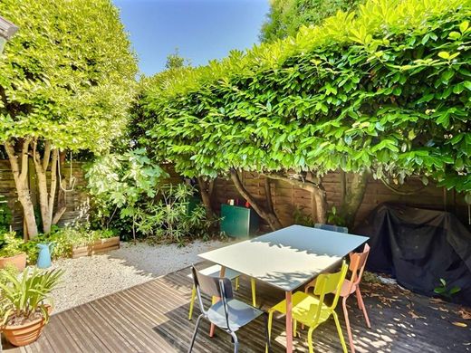 Luxus-Haus in Bordeaux, Gironde