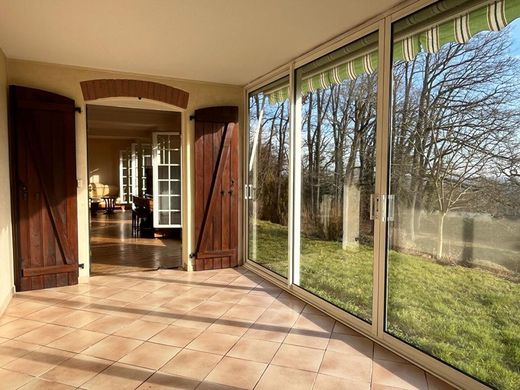 Luxury home in Orgeval, Yvelines