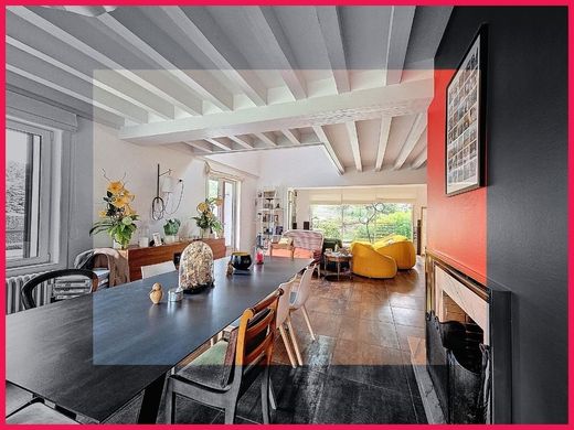 Luxury home in Alençon, Orne