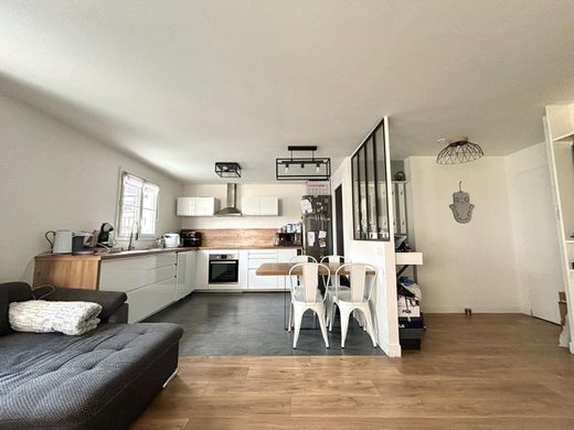 Piso / Apartamento en Alfortville, Valle de Marne