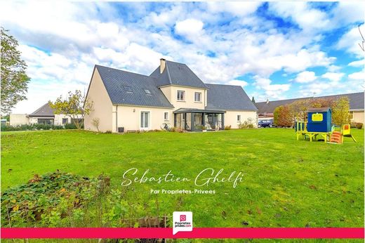 Luxury home in Romorantin-Lanthenay, Loir-et-Cher