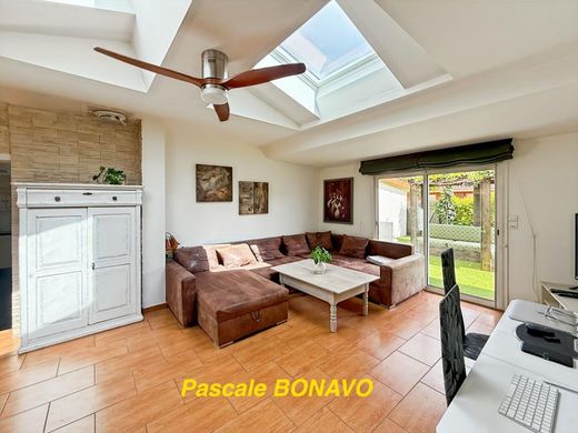 Luxus-Haus in Vendays-Montalivet, Gironde