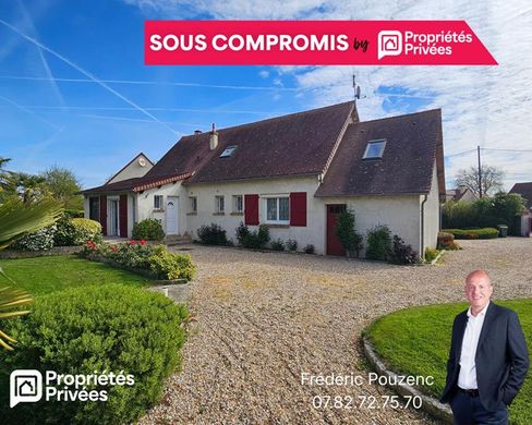 Luxus-Haus in Houdan, Yvelines