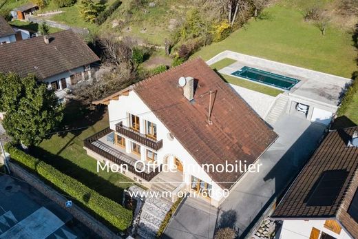Luxus-Haus in Frangy, Haute-Savoie