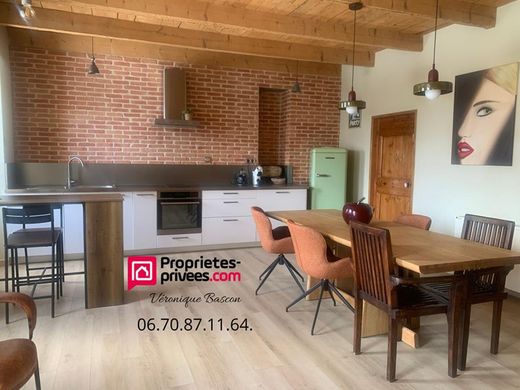 Casa di lusso a Seyne-les-Alpes, Alpi dell'Alta Provenza