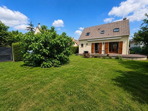 Casa de lujo en Conflans-Sainte-Honorine, Yvelines