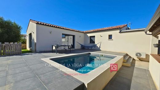 Villa à Tourbes, Hérault