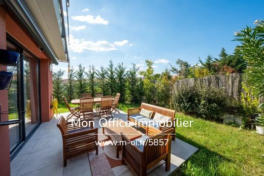 Piso / Apartamento en Aix-en-Provence, Bocas del Ródano