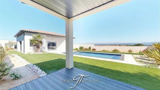 Luxury home in Lavalette, Aude