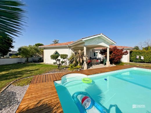 Casa de luxo - Ambarès-et-Lagrave, Gironda