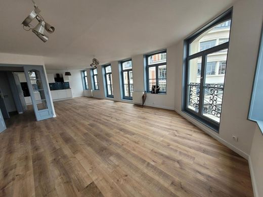 Apartment in Lille, North